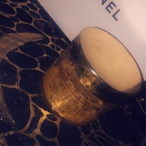 Peter Thomas Roth gold 24k mask.